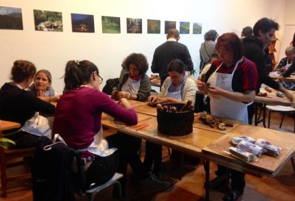 Acercamos a docentes al artista Fernando Casasempere con talleres y visitas guiadas a exposición