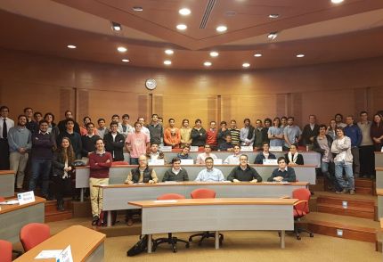 Nuestros ejecutivos se transforman en mentores de emprendedores sociales