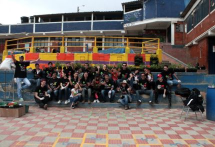 Mejoramos espacios educativos en Colombia