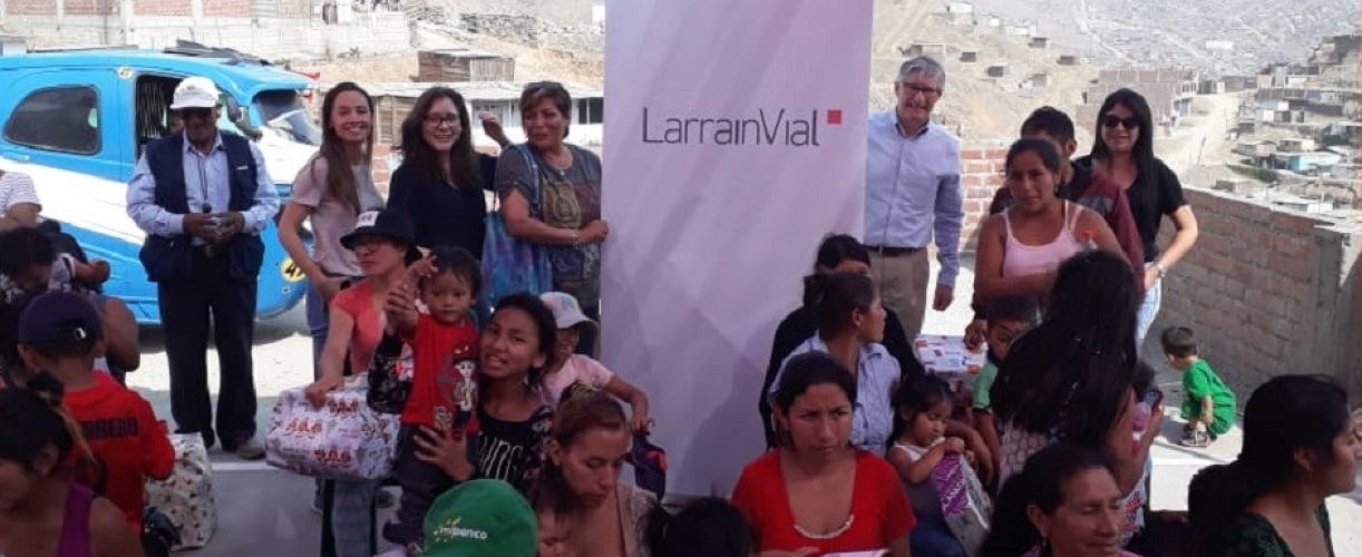 LarrainVial Perú celebra Navidad apoyando programa de educación a madres adolecentes