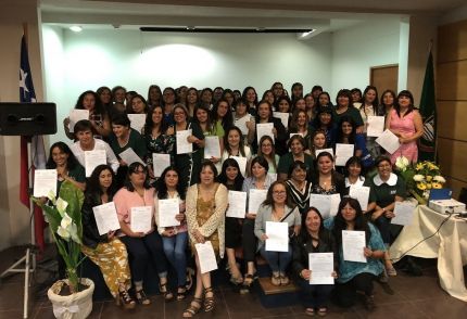 20 jardines infantiles completan exitosamente primer año de programa de liderazgo pedagógico