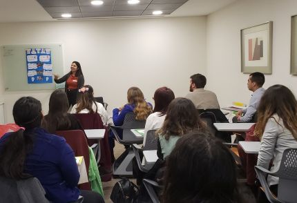 LarrainVial recibe a Enseña Chile para apoyar proceso de selección de jóvenes profesores