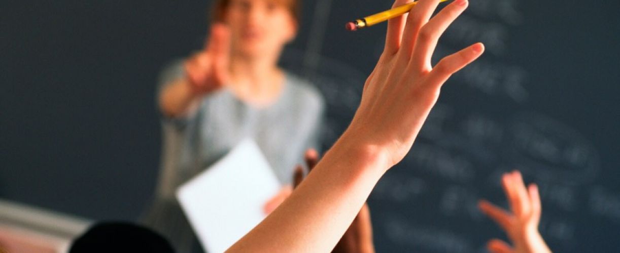 LarrainVial y Grupo Educar becan a 100 directivos escolares