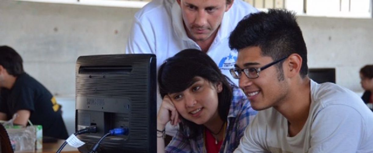 Los ganadores del Fondo Concursable 2020: Fundación Por una Carrera