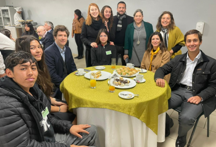 LarrainVial y Fundación Belén Educa unen fuerzas para inspirar a estudiantes de Educación Media