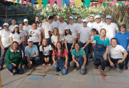 Colaboradores de LarrainVial han dedicado sobre 8.000 horas en voluntariado a través de la Fundación